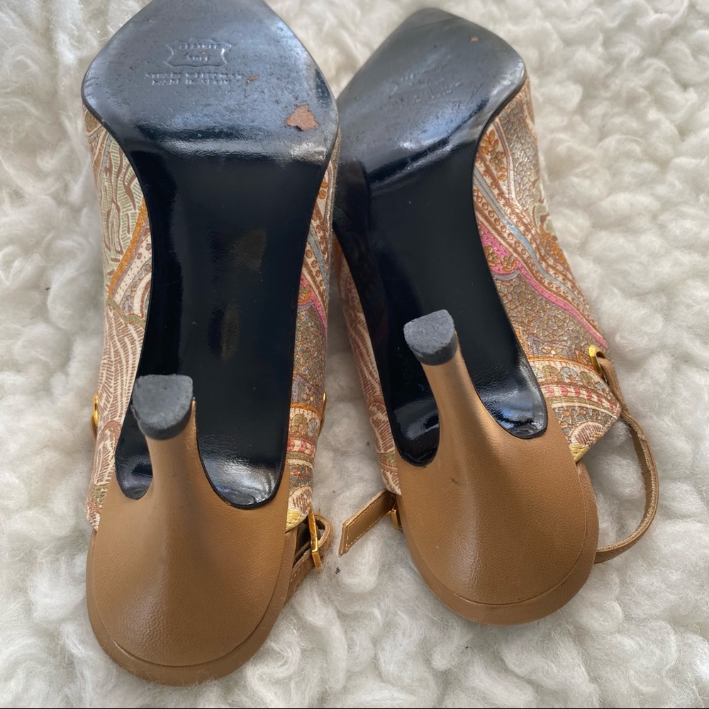Elegant Multicolor Slingback Heels - Picture 9 of 9